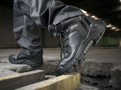 Top các thương hiệu giày bảo hộ lao động tốt nhất hiện nay